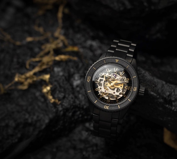 Obrázek Rado Captain Cook High-Tech Ceramic Limited Edition