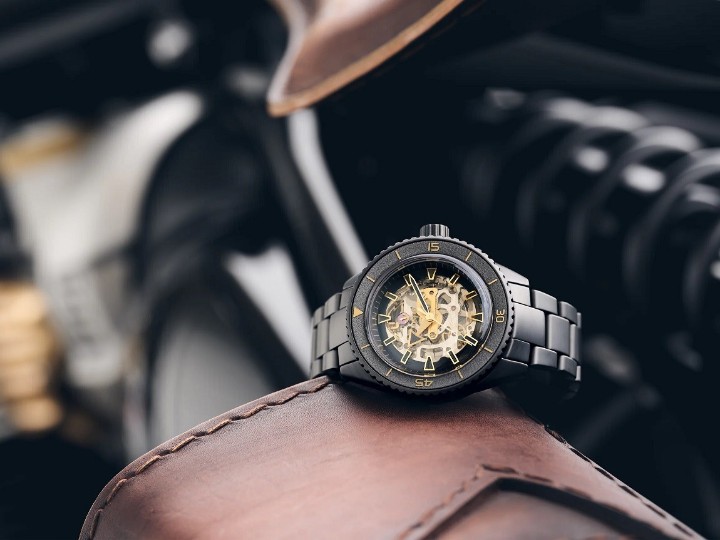 Obrázek Rado Captain Cook High-Tech Ceramic Limited Edition
