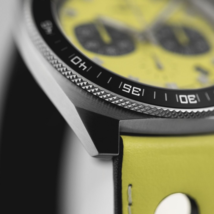 Obrázek Junghans 1972 Chronoscope Quarz Limited Edition FIS Lemon