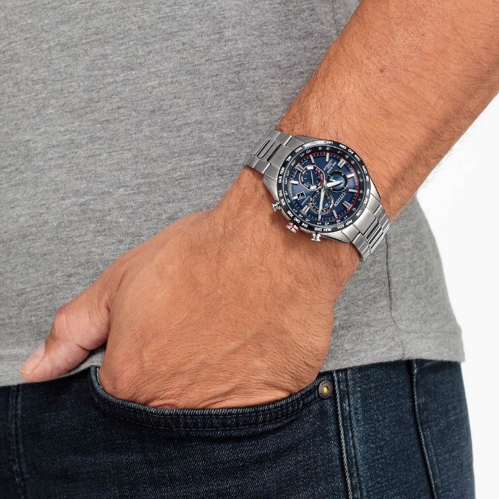 Obrázek Citizen Eco Drive Radio Controlled Super Titanium