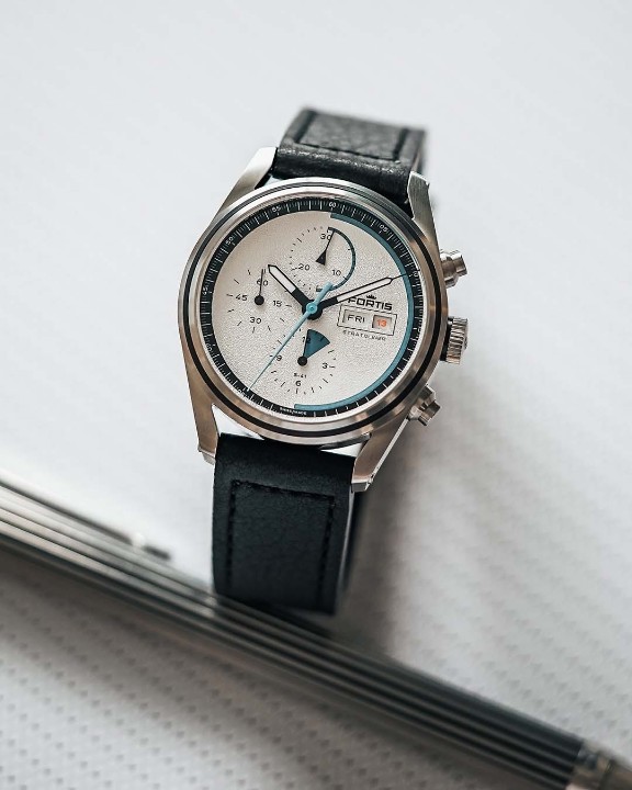Obrázek Fortis Stratoliner S-41 White Dust