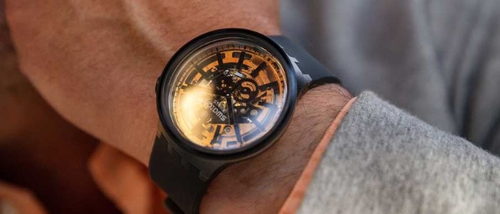 Obrázek Swatch Big Bold Dark Taste
