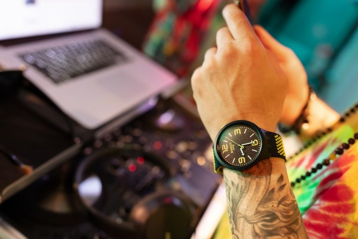 Obrázek Swatch BBNeon
