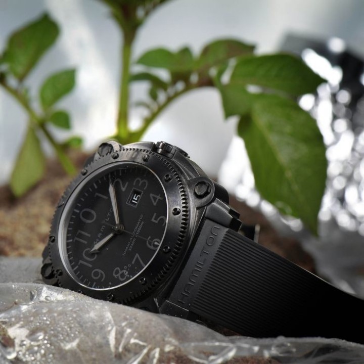 Obrázek Hamilton Khaki Navy BeLOWZERO 1000m