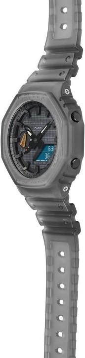 Obrázek Casio G-Shock Carbon Core Guard x FUTUR Collaboration