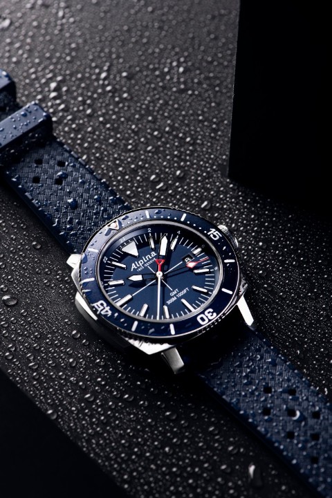 Obrázek Alpina Seastrong Diver 300 GMT