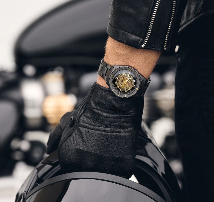 Obrázek Rado Captain Cook High-Tech Ceramic Limited Edition