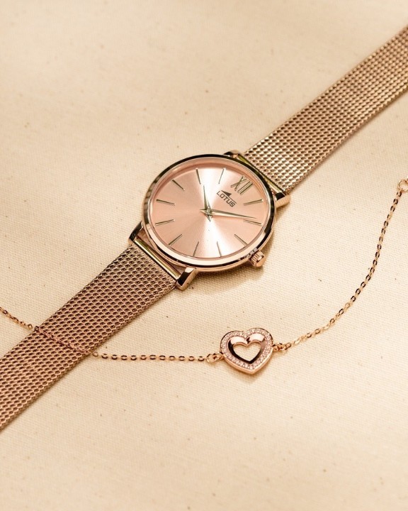 Obrázek Lotus Smart Casual