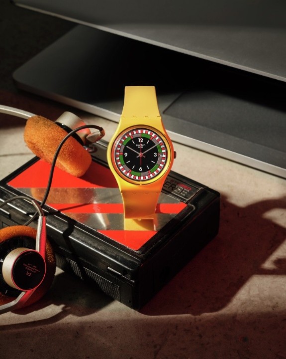 Obrázek Swatch 1984 YEL_RACE
