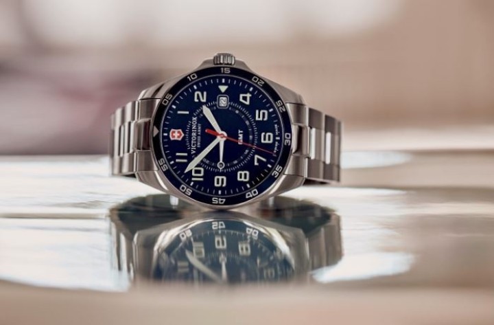 Obrázek Victorinox FieldForce GMT