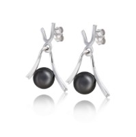 Zobrazit detail produktu - Náušnice LOEE Pearls z bílého zlata s diamanty a perlami Obrázek Náušnice LOEE Pearls z bílého zlata s diamanty a perlami