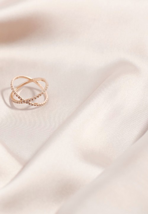 Obrázek Prsten LOEE Pure z růžového zlata s diamanty