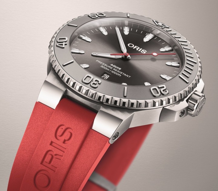 Obrázek Oris Aquis Date Relief