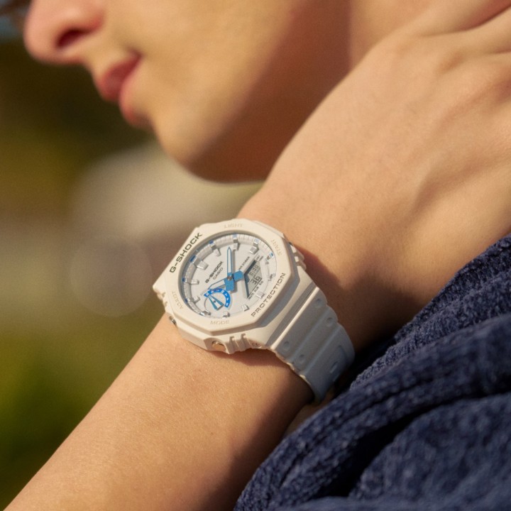 Obrázek Casio G-Shock Carbon Core Guard Hidden Glow Series