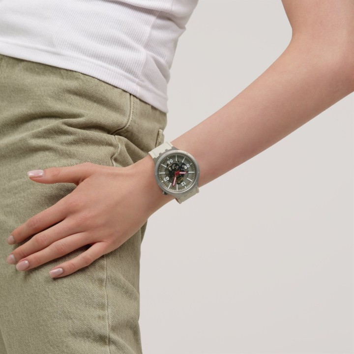 Obrázek Swatch Confident Moment