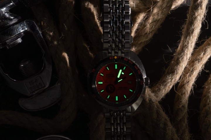 Obrázek Doxa SUB 750T Clive Cussler Limited Edition