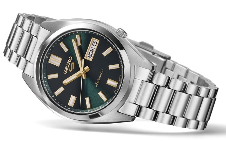 Obrázek Seiko 5 Sports SNXS ‘Green Tie’