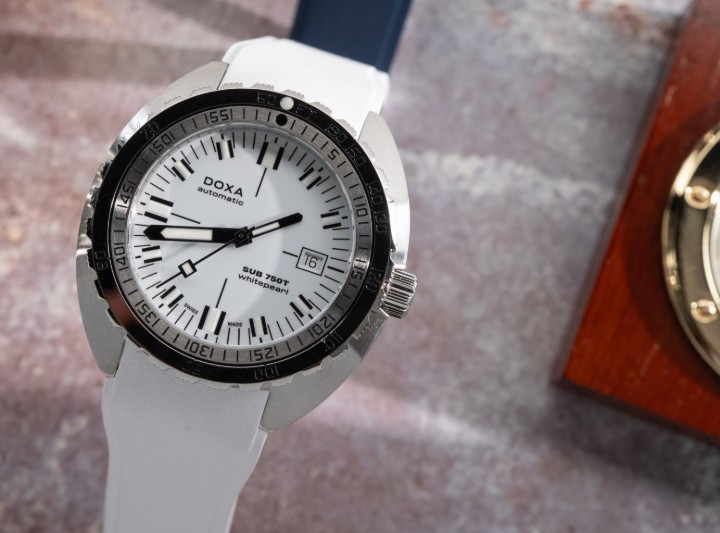 Obrázek Doxa SUB 750T Whitepearl