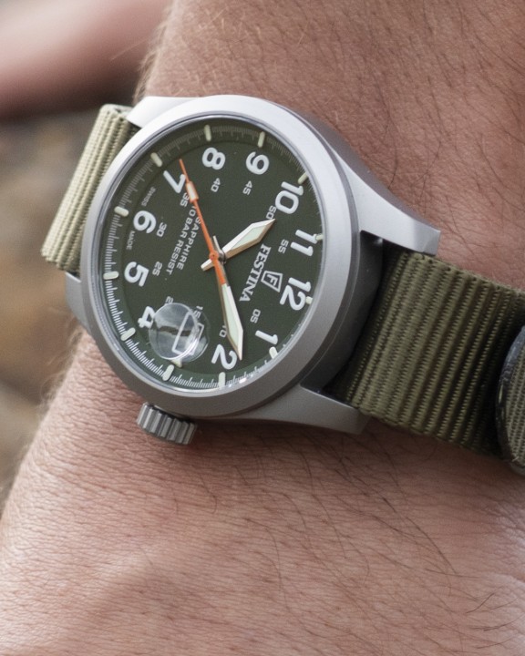 Obrázek Festina Swiss Made Field Watch