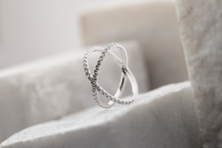 Obrázek Prsten Loee Pure z bílého zlata s diamanty