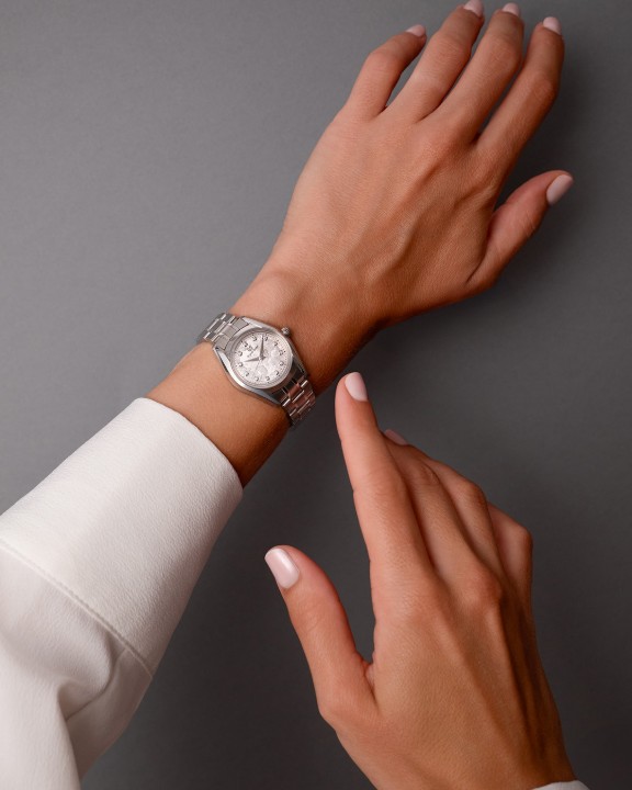 Obrázek Grand Seiko Heritage Quartz "Hana-Ikada"