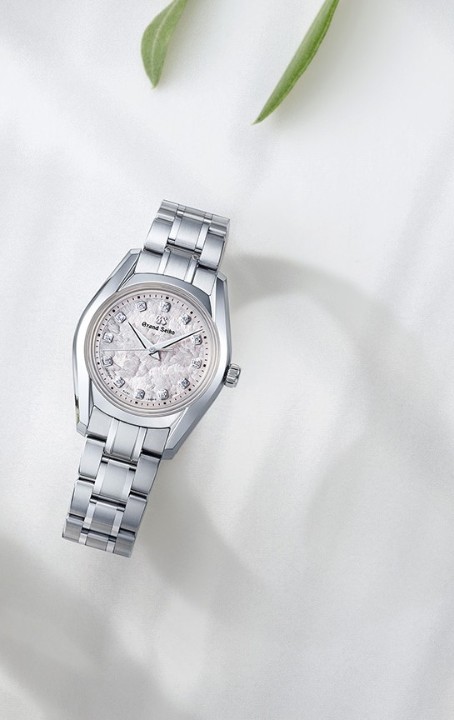 Obrázek Grand Seiko Heritage Quartz "Hana-Ikada"