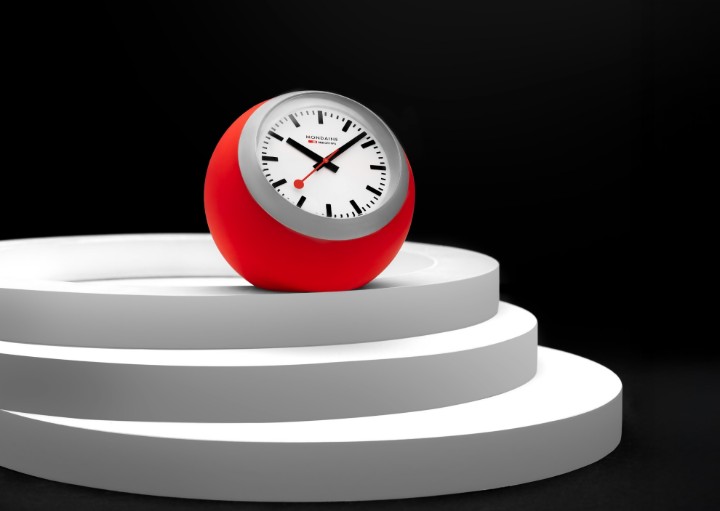 Obrázek MONDAINE Globe Clock