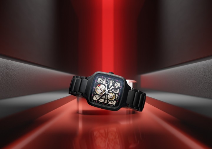 Obrázek Rado True Square Automatic Open Heart x Ji Chang-Wook Limited Edition