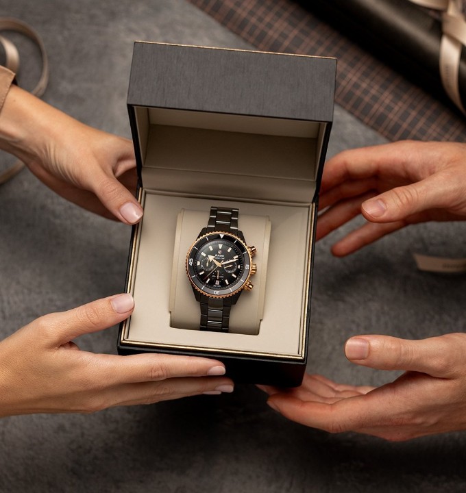 Obrázek Rado Captain Cook High-Tech Ceramic Automatic Chronograph