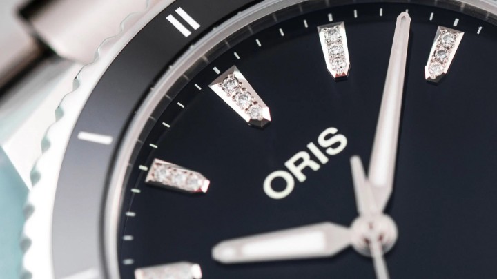 Obrázek Oris Aquis Date Diamonds