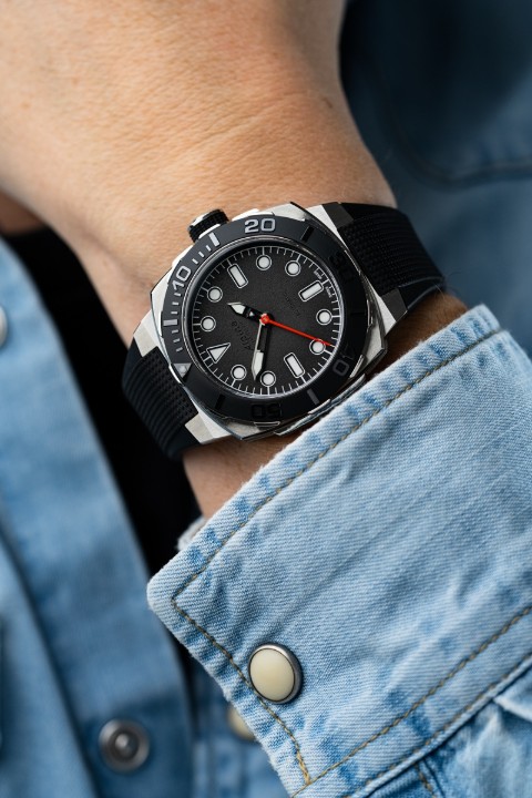 Obrázek Alpina × TRTS Seastrong Diver Extreme Automatic Limited Edition