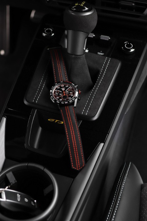 Obrázek Tag Heuer Carrera Chronograph x Porsche Orange Racing Special Edition