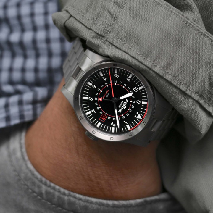Obrázek Fortis Flieger F-43 Triple GMT