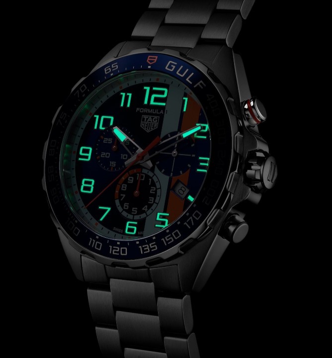 Obrázek Tag Heuer Formula 1 Chronograph x Gulf Special Edition
