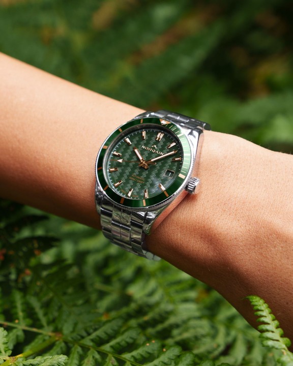 Obrázek NORQAIN Adventure Green & Gold