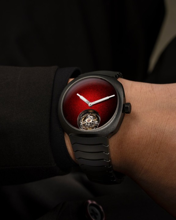 Obrázek H. Moser & Cie Streamliner Tourbillon Concept Ceramic