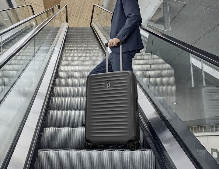 Obrázek Kufr Victorinox Airox Advanced Medium Expandable