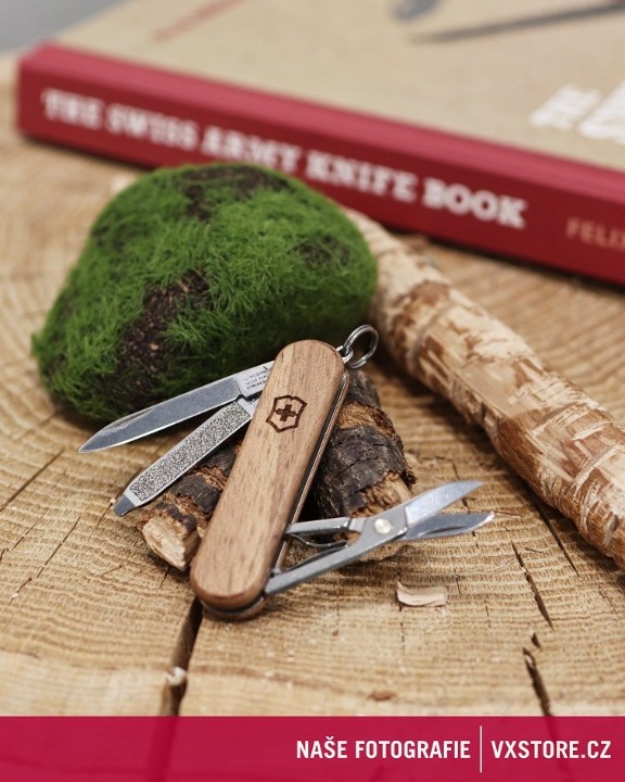 Obrázek Kapesní nůž Victorinox Classic SD Wood