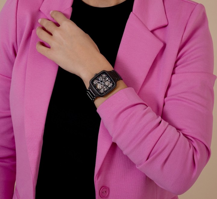 Obrázek Rado True Square Automatic Open Heart x Ji Chang-Wook Limited Edition