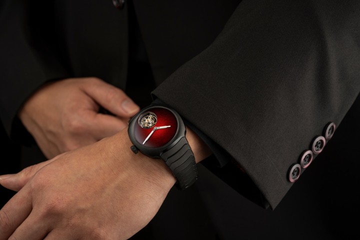 Obrázek H. Moser & Cie Streamliner Tourbillon Concept Ceramic