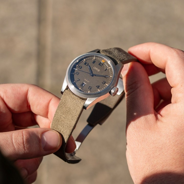 Obrázek Oris ProPilot Date Moss