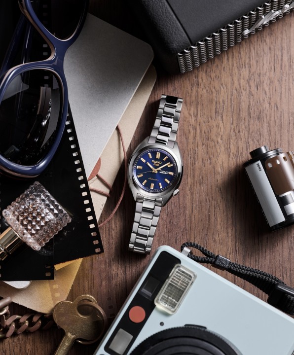 Obrázek Seiko 5 Sports SNXS ‘Denim Blue’