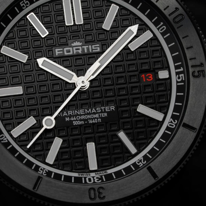 Obrázek Fortis Marinemaster M-44 DLC Gravity Black