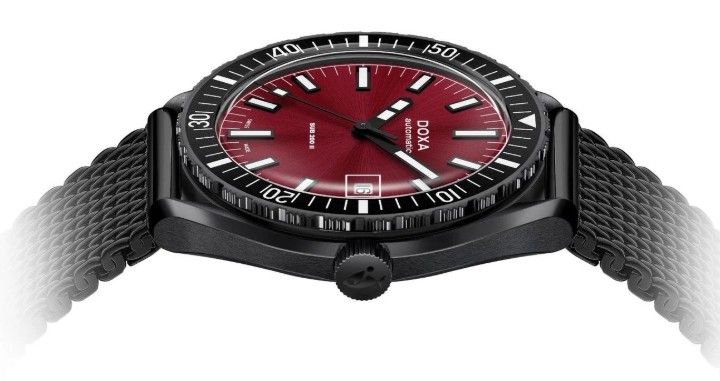 Obrázek Doxa SUB 200 II Red Coral