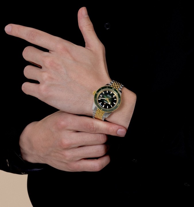 Obrázek Rado Captain Cook Automatic
