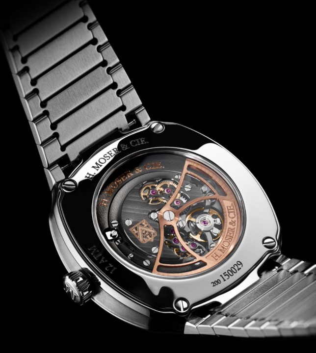 Obrázek H. Moser & Cie Streamliner Two Hands Silver Fumé
