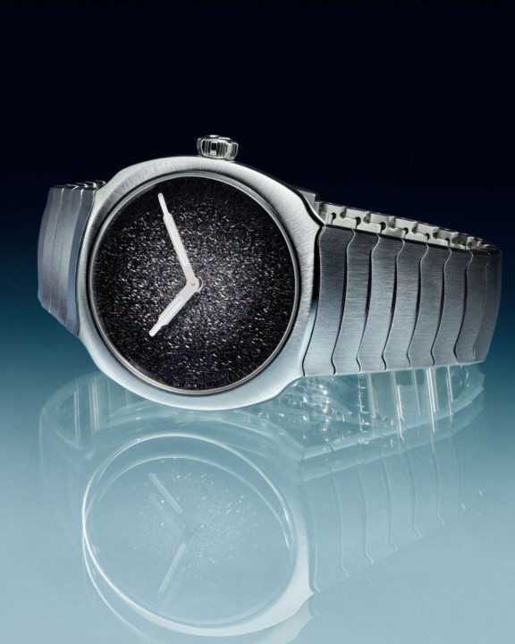 Obrázek H. Moser & Cie Streamliner Two Hands Silver Fumé