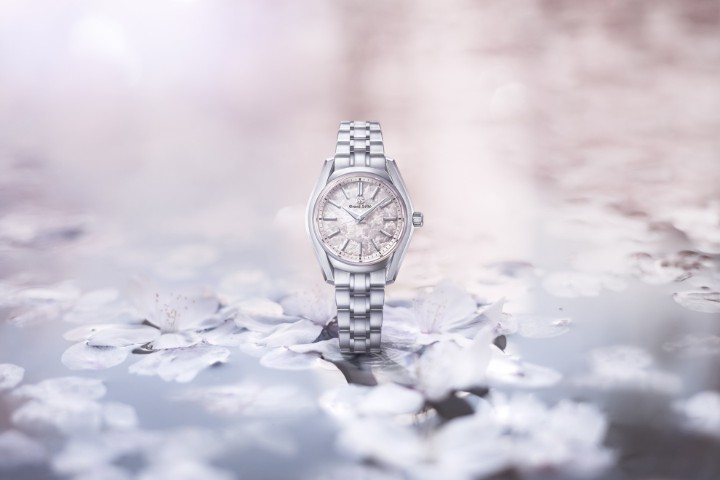 Obrázek Grand Seiko Heritage Annual Accuracy Quartz “Hana-Ikada”