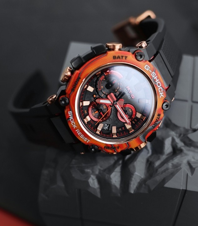 Obrázek Casio G-Shock MT-G 40th Anniversary Flare Red