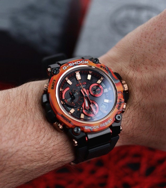 Obrázek Casio G-Shock MT-G 40th Anniversary Flare Red